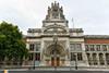 victoriandalbertmuseumshutterstock_2416181935