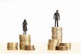 pay-gap-shutterstock_2201681563