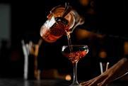 bartender-shutterstock_2468445883