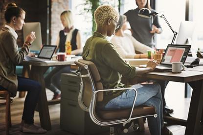 office etiquette shutterstock_755294251 12032026