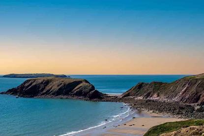 Pembrokeshire-shutterstock_2504076853
