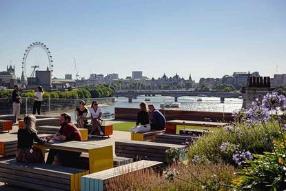 Hachette-London-090822-285