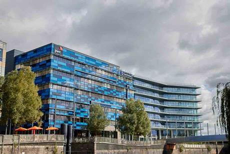 FOOT_AANSTEY_BRISTOL_OFFICE_009