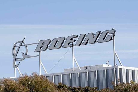 Boeing-Tada-Images-shutterstock_2154829207