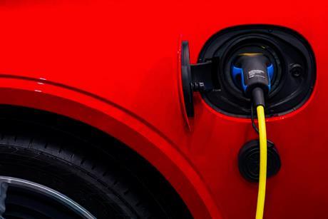 electric car shutterstock_2721707005 15042026