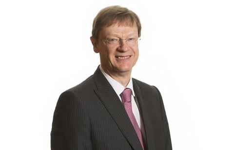 James Wilders Bond Dickinson