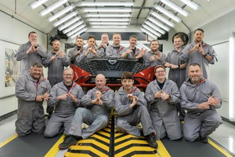 Nissan employees sign language