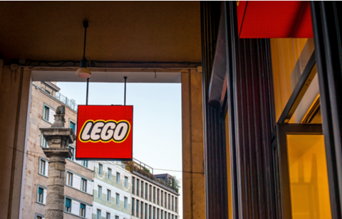 Lego Group to give employees 26 weeks' maternity leave