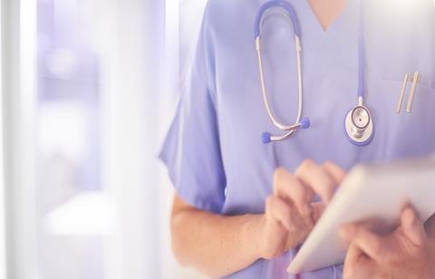 Consultants in England pay