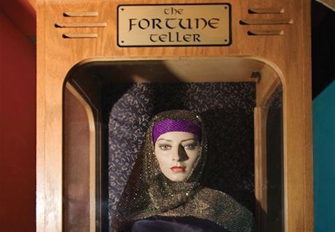 Fortune Teller 430