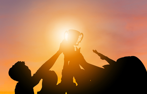 How are employers recognising employees efforts at the moment