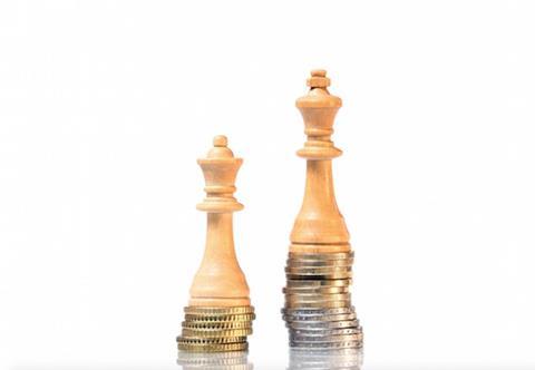 Equal pay chess